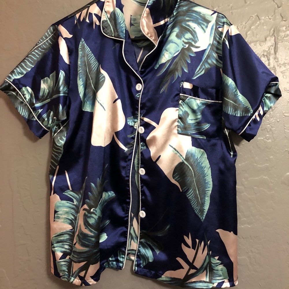 Stylish tee
